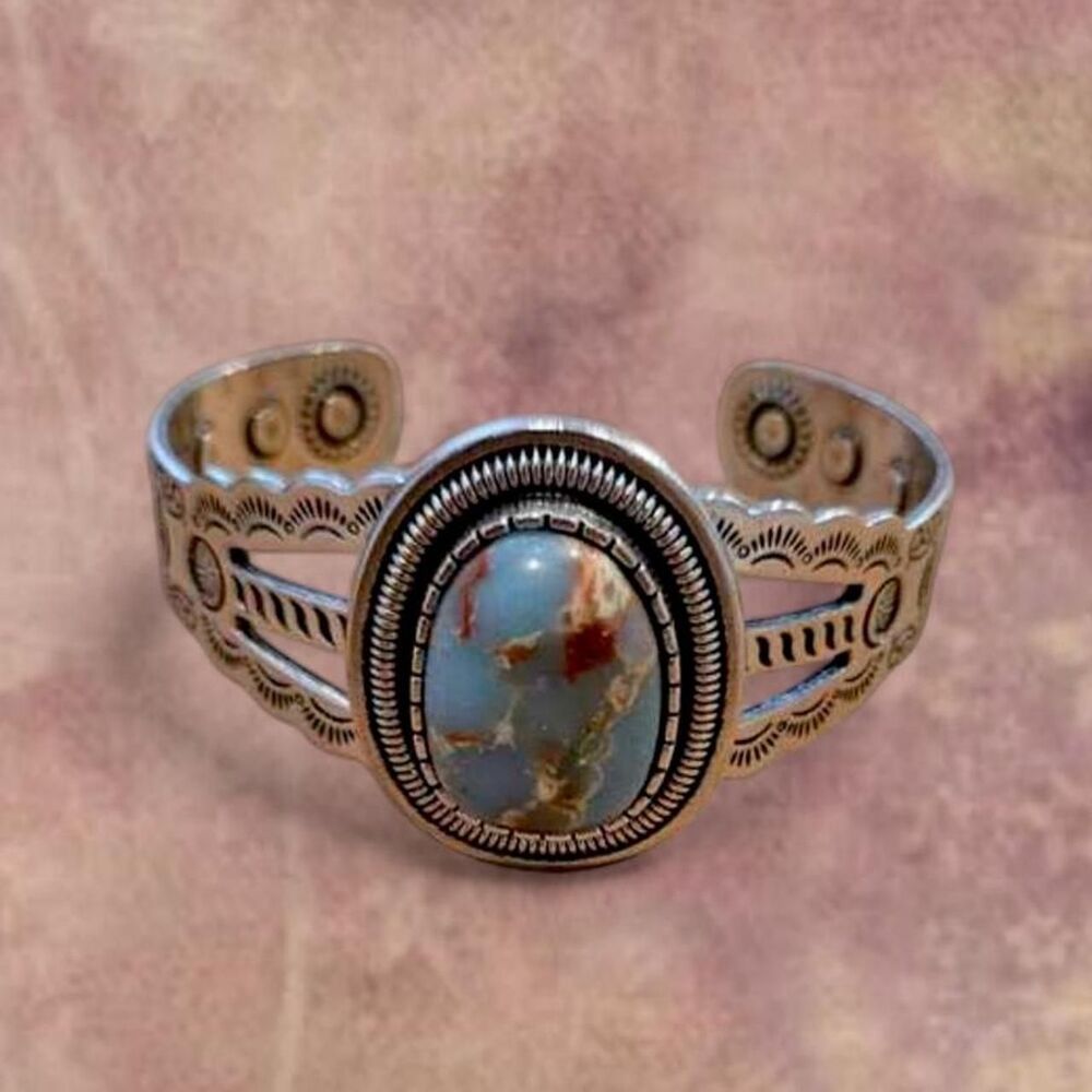꧁ᬊᬁ antique style western bracelet ᬊ᭄꧂